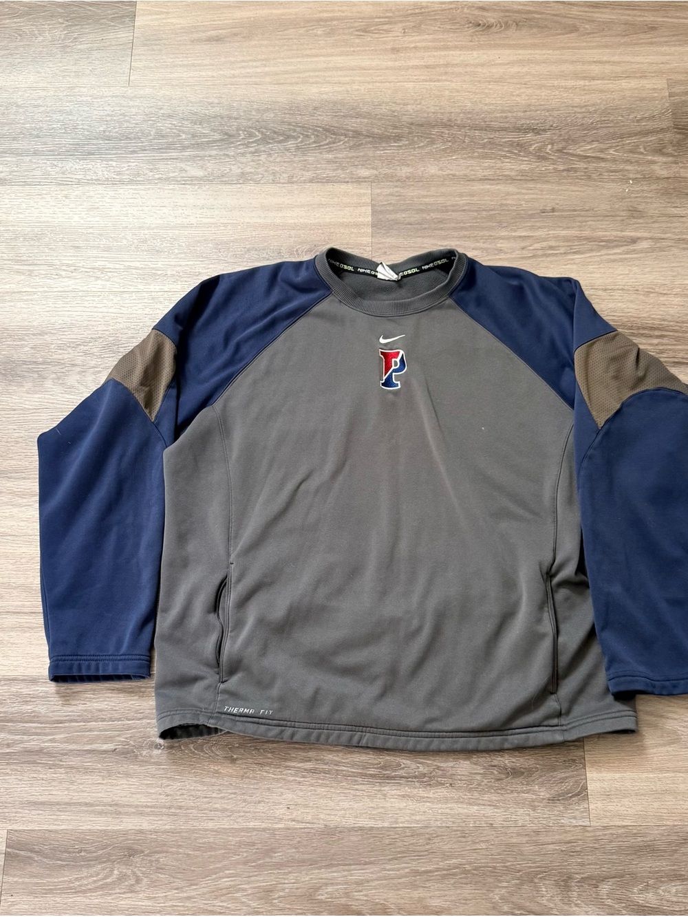 Nike Men’s Gray and Navy Athletic Crew Pullover with P Logo